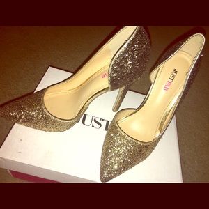HARLENE GOLD HEELS
